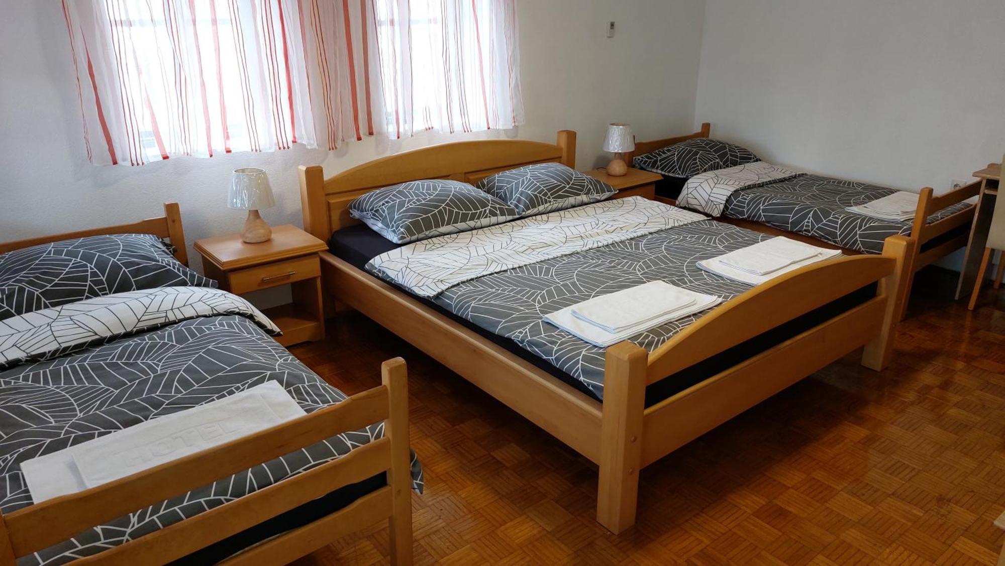 Panorama Travnik Aparthotel Room photo